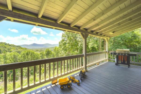 Ashe County Log Cabin Mountain-View Deck, Sauna